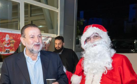 Ο δήμαρχος αποκάλυψε το… δώρο του Άι Βασίλη στους σεισμόπληκτους!