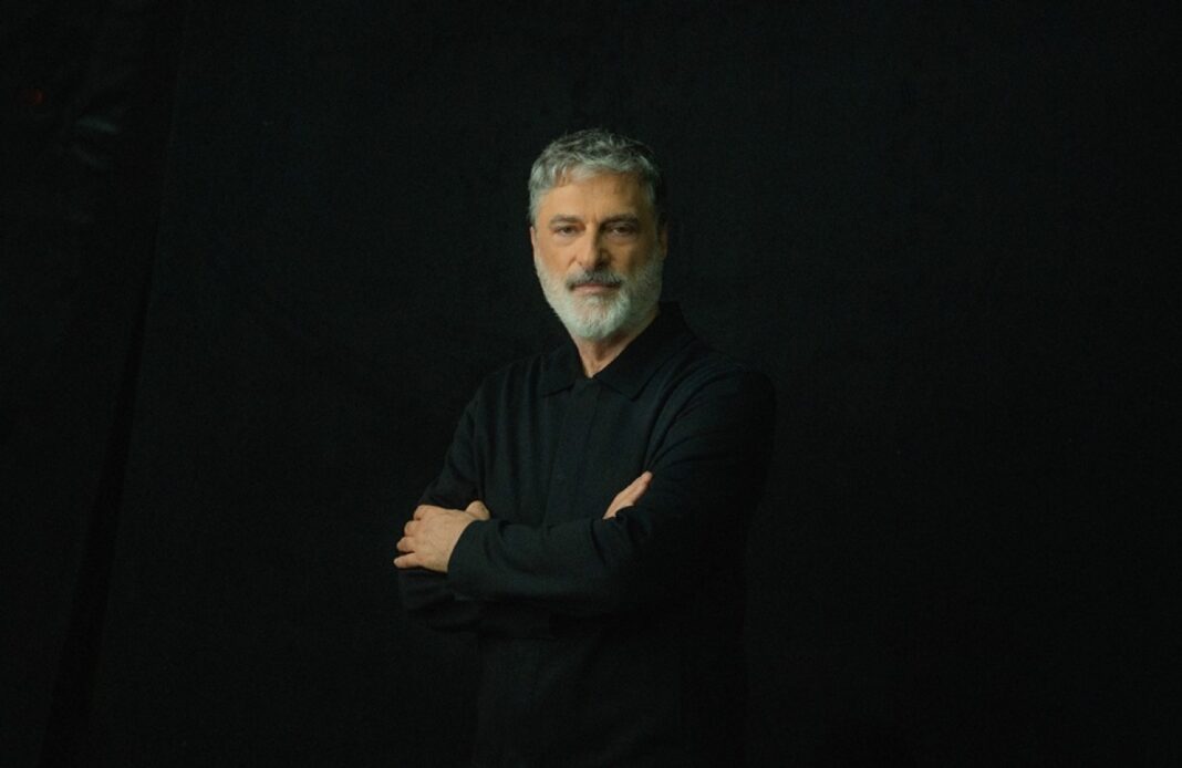 Παραμένει στο «τιμόνι» της Εθνικής Λυρικής Σκηνής ο Ρεθεμνιώτης Γιώργος Κουμεντάκης