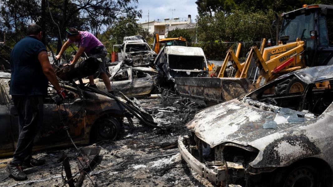 Συγγενείς θυμάτων στο Μάτι κατά Τσίπρα: Δεν είναι έντιμο να μετατρέπεις μια κρατική κατάρρευση σε προσωπικό δράμα