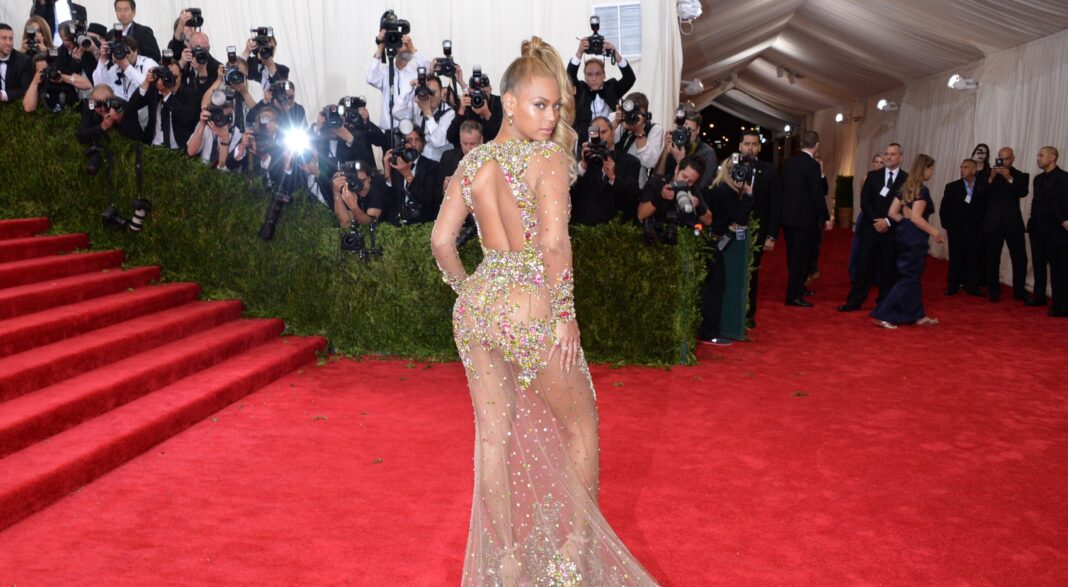 Δισεκατομμυριούχος πλέον η Μπιγιονσέ – Οι υπόλοιποι τέσσερις μουσικοί της λίστας