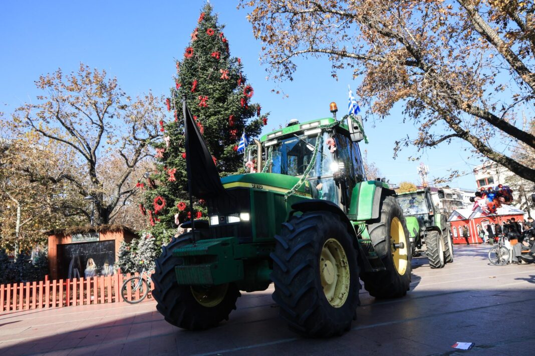 Κρίσιμη ημέρα για τις αγροτικές κινητοποιήσεις – Τί θα πει ο Κ.Μητσοτάκης στη Βουλή
