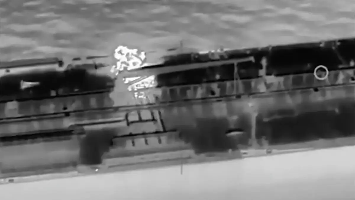 Ο πόλεμος στην Ουκρανία “έφτασε” μέχρι την Κρήτη: Ρωσικό πετρελαιοφόρο χτυπήθηκε νότια του νησιού!