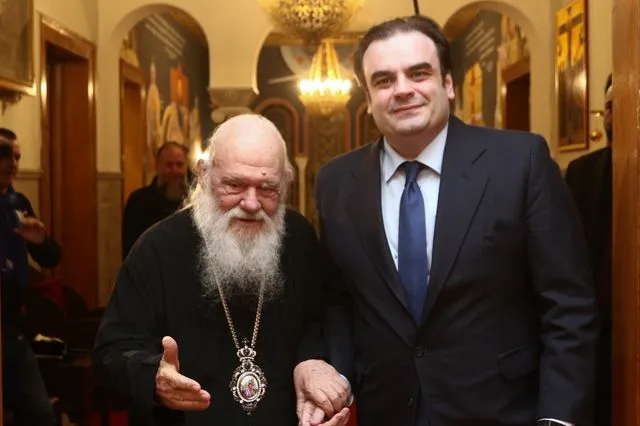 Κυριάκος Πιερρακάκης: Συνάντηση με τον Αρχιεπίσκοπο Ιερώνυμο
