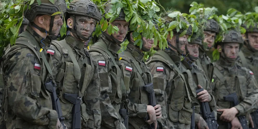 Reuters: Η Ευρώπη ενισχύει τις ένοπλες δυνάμεις της υπό τον φόβο της Ρωσίας