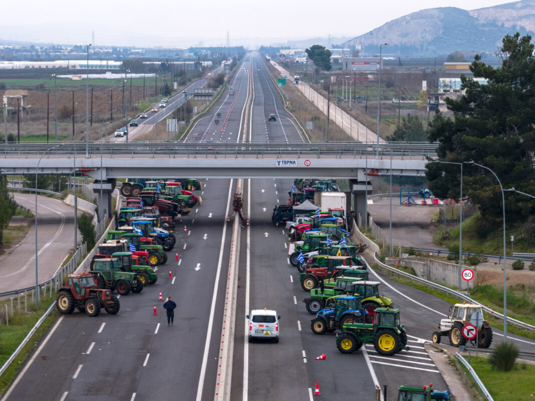 Δημογλίδου για μπλόκα: «Κινδύνευσαν αστυνομικοί από ταλαιπωρημένους οδηγούς»