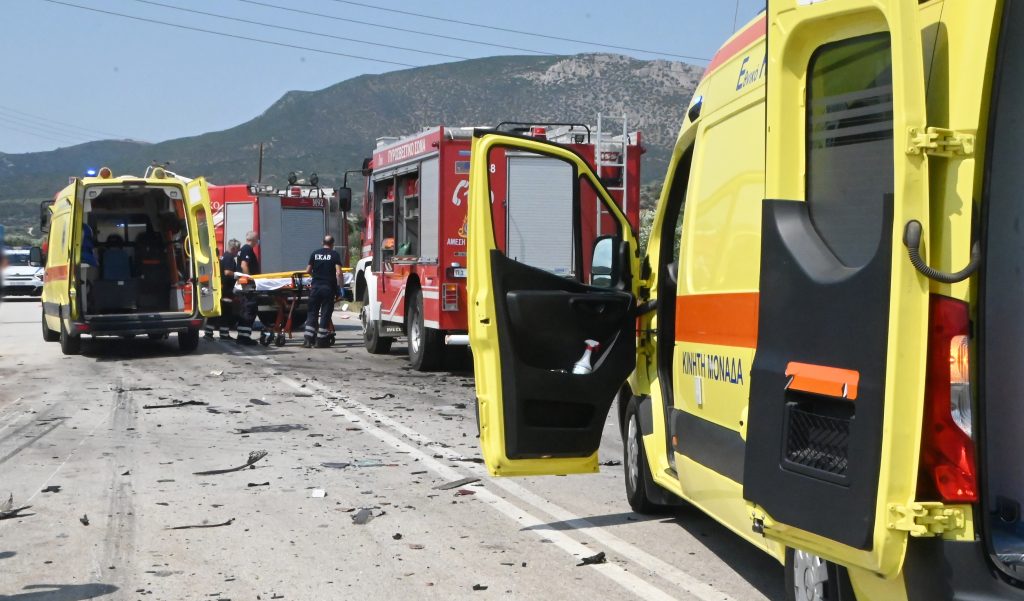 Πάτρα: Νεκρός 16χρονος σε σφοδρό τροχαίο – Τέσσερα άτομα τραυματίστηκαν