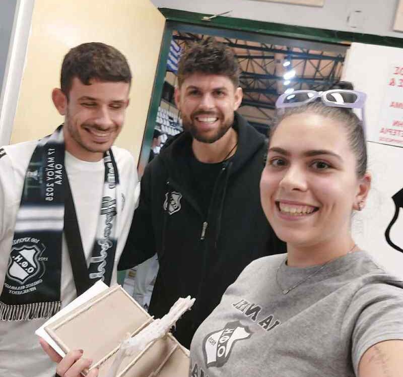 Ο ΟΦΗ θα βραβεύσει στο παιχνίδι με τον Ολυμπιακό, τον φίλαθλο που παρακολουθεί αγώνες βόλεϊ με τα μάτια της ψυχής του!