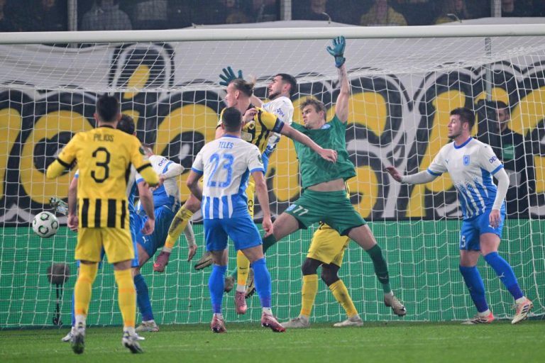 Conference League: Με ανατροπή προκρίθηκε στους «16» η ΑΕΚ