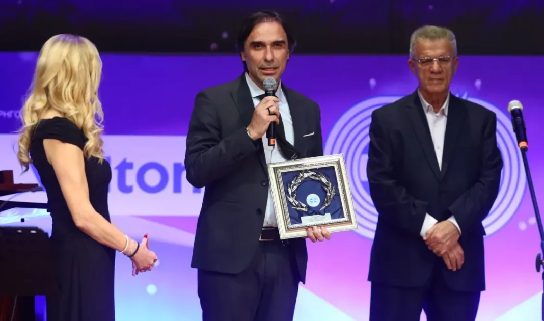 Βραβεία ΠΣΑΤ 2025: Η βραβευση του ΟΦΗ για τα 100 χρόνια ιστορίας του