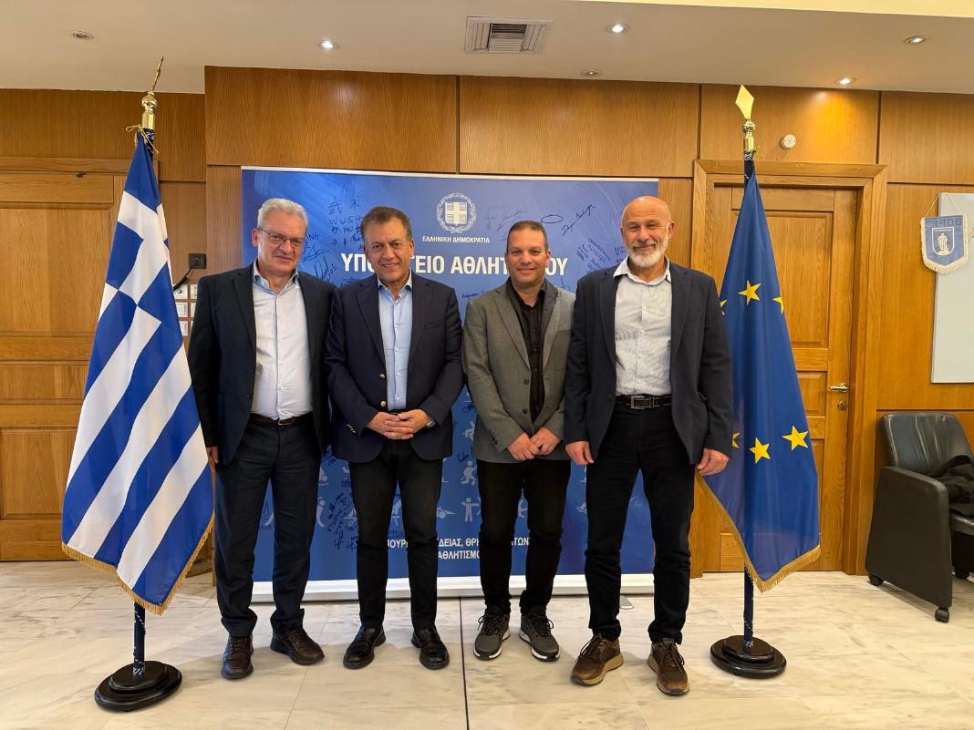 Τι συζήτησαν Γιάννης Βρούτσης και Αλέξης Καλοκαιρινός