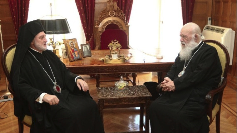 Συνάντηση Aρχιεπισκόπου Ιερωνύμου με τον Aρχιεπίσκοπο Αμερικής Ελπιδοφόρο