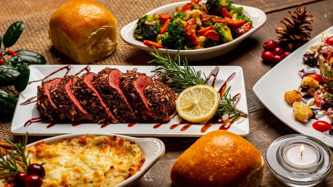 Xριστουγεννιάτικο τραπέζι: Πόσο θα κοστίσει – Πίνακας με τις τιμές των προϊόντων