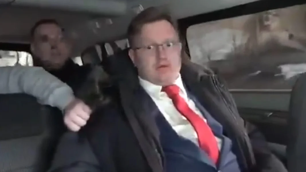 Ρωσία: Κάθειρξη 12 ετών σε πρώην διπλωμάτη, κατηγορήθηκε ότι πούλησε κρατικά μυστικά στις ΗΠΑ