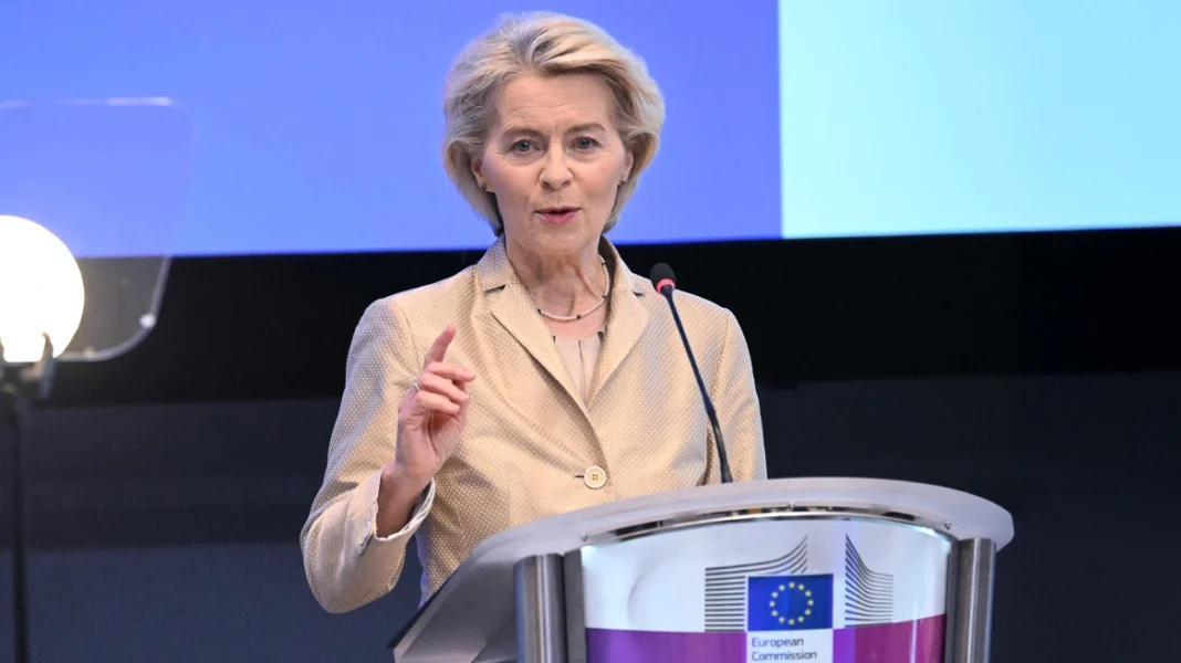 Κομισιόν: Φέτος οι διελεύσεις παράνομων μεταναστών στην Ευρώπη μειώθηκαν κατά 26%, είπε η Φον ντερ Λάιεν