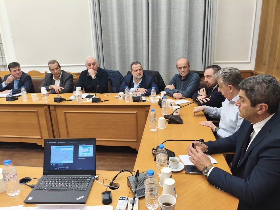 Στη σύσκεψη για τον ΝΟΑΚ ο Βασίλης Κεγκέρογλου