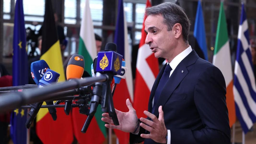 Στο Παρίσι σήμερα ο Κυριάκος Μητσοτάκης για τη σύνοδο της «Συμμαχίας των Προθύμων»