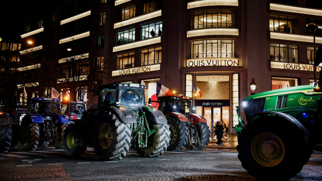 Νέα διαδήλωση αγροτών στο Παρίσι κατά της συμφωνίας της ΕΕ με τη Mercosur