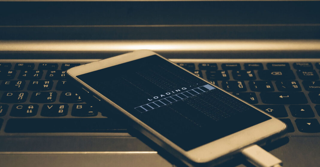 Βγαίνουν… κασέτες επισυνδέσων στην τοπική αγορά