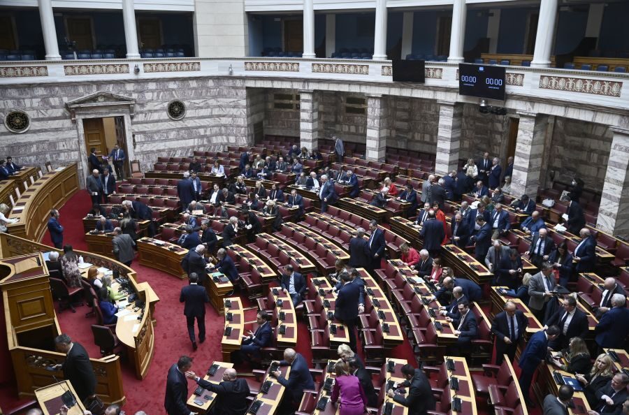 Κατά της άρσης ασυλίας Κουτσούμπα η Επιτροπή Δεοντολογίας – Είχε κατατεθεί μήνυση από τον Κ. Πλεύρη