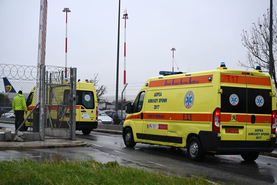 Επέστρεψαν στην Ελλάδα οι δύο τραυματίες οπαδοί του ΠΑΟΚ (φωτογραφίες και βίντεο)