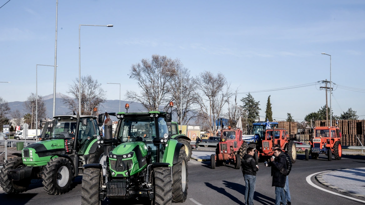Κάθοδο των αγροτών με τρακτέρ στην Αθήνα προτείνει στην Πανελλαδική το μπλόκο της Νίκαιας