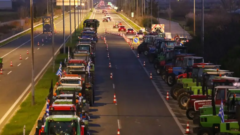 Ανοιχτά Τέμπη, Μάλγαρα, γέφυρα Χαλκίδας – Χαλαρώνουν τα αγροτικά μπλόκα