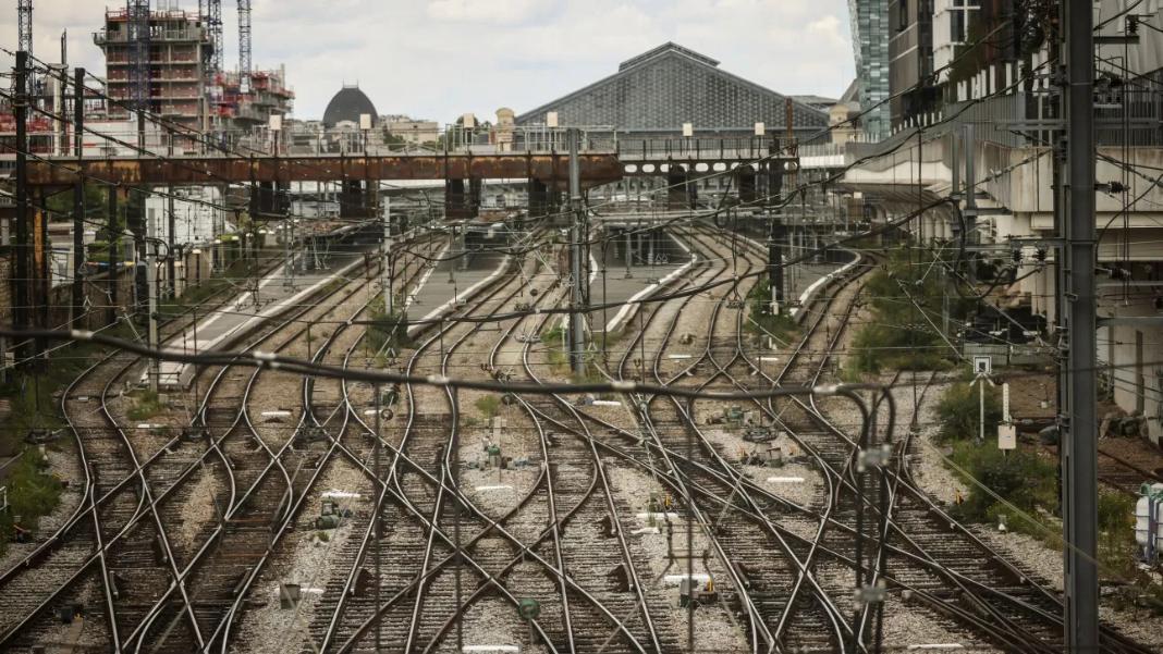 Γαλλία: Ένας τραυματίας ύστερα από επίθεση με μαχαίρι μέσα σε τρένο – Αναζητείται ο δράστης