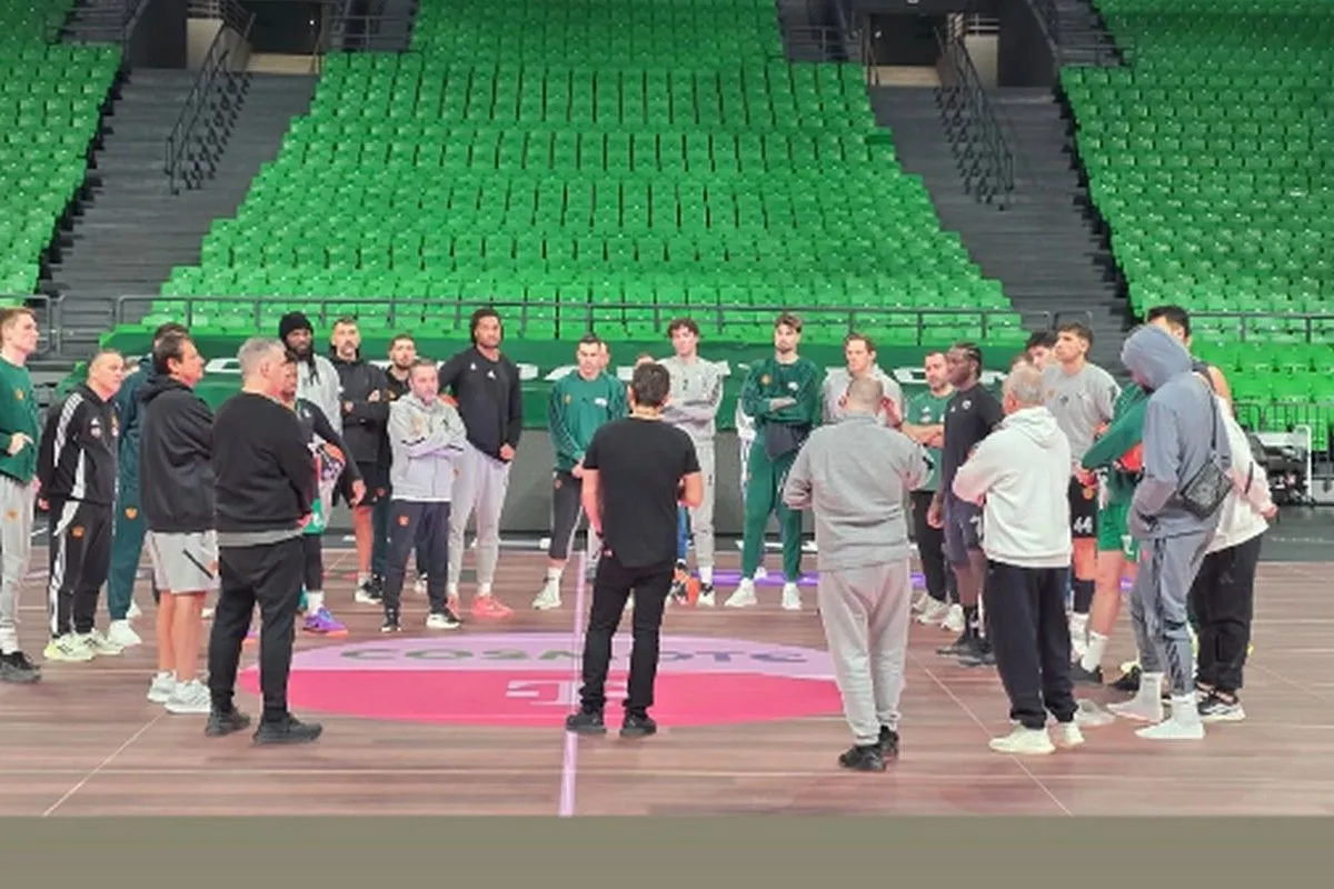 Γιαννακόπουλος στους παίκτες του Παναθηναϊκού: «Ξέρω ποιος ήπιε, πόσο ήπιε και πότε ήπιε – Κάποια πράγματα δεν μπορώ να τα αποδεχθώ»