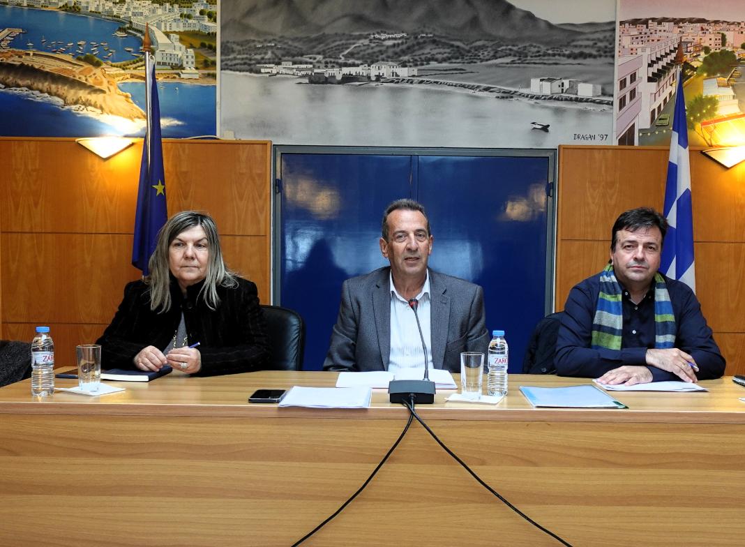 Εκτενής ενημέρωση για τα ζητήματα αρμοδιότητας της Περιφέρειας Κρήτης που αφορούν τον Δήμο Χερσονήσου