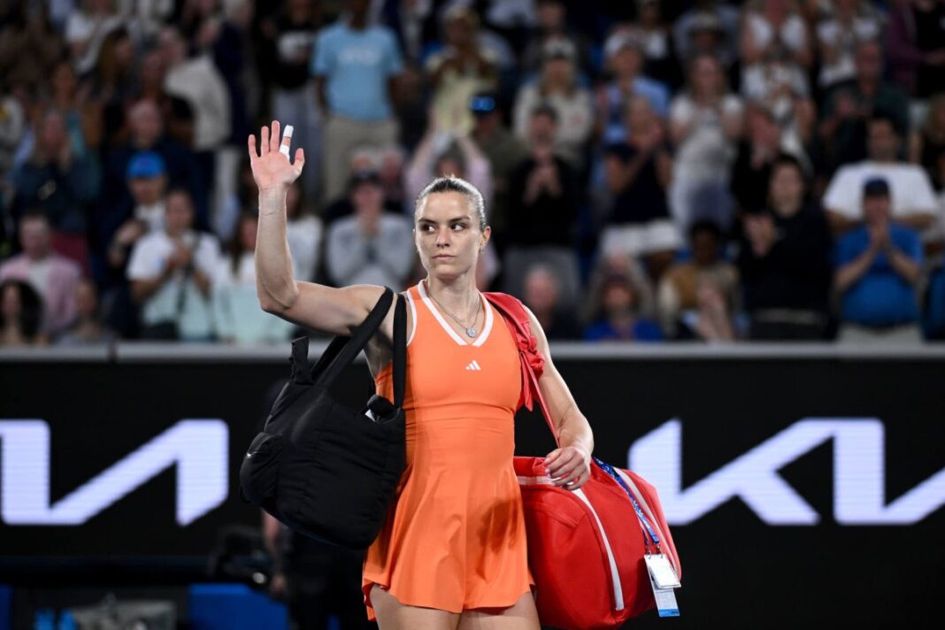 «Είσαι στο μυαλό κάτι μαγικό» τραγούδησαν στην Σάκκαρη οι Ελληνες της Μελβούρνης