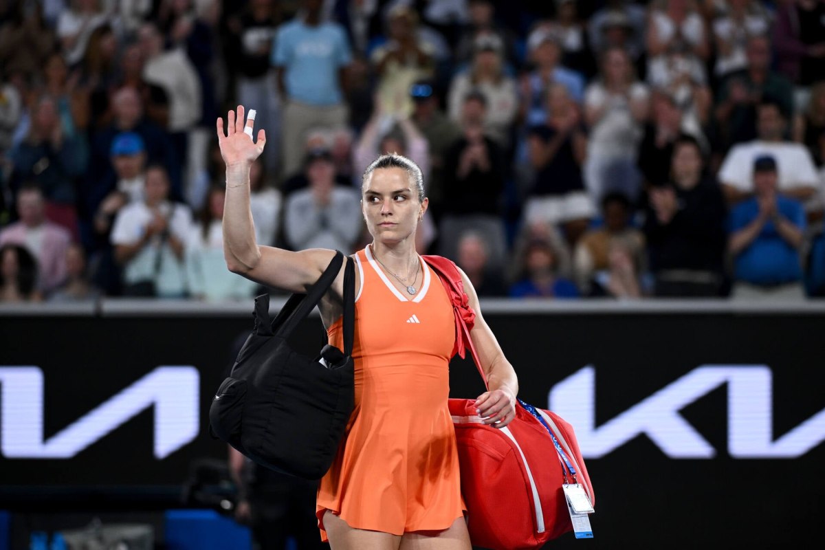 «Είσαι στο μυαλό κάτι μαγικό» τραγούδησαν στην Σάκκαρη οι Ελληνες της Μελβούρνης