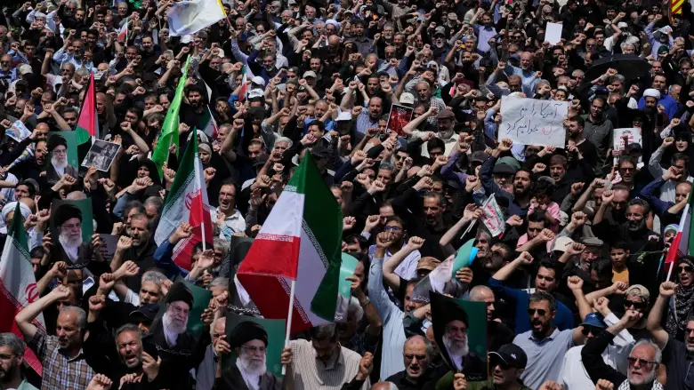 Ιράν: Τουλάχιστον 5.000 οι νεκροί από τις διαδηλώσεις, σύμφωνα με αξιωματούχο