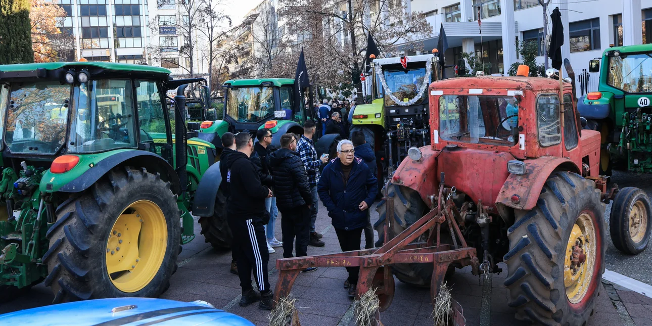 «Κλείδωσε» η συνάντηση Μητσοτάκη-αγροτών τη Δευτέρα