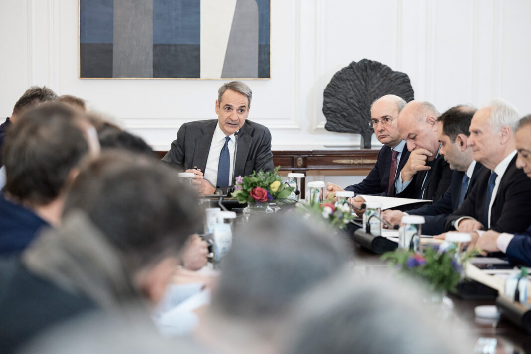 «Πολεμικό» κλίμα στη Μεσαρά για τους αγρότες που συνάντησαν Μητσοτάκη