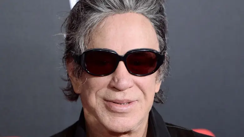 O Μίκι Ρούρκ ζητά οικονομική βοήθεια για να αποφύγει…την έξωση από το σπίτι του