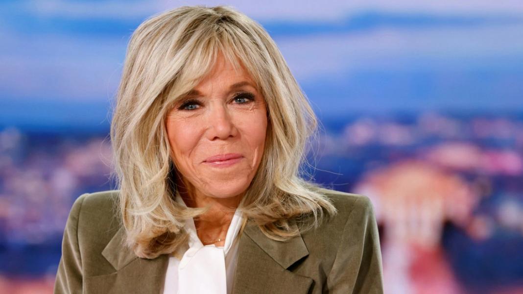 Μπριζίτ Μακρόν: Καταδικάστηκαν 10 άτομα που διέδιδαν ότι γεννήθηκε άνδρας