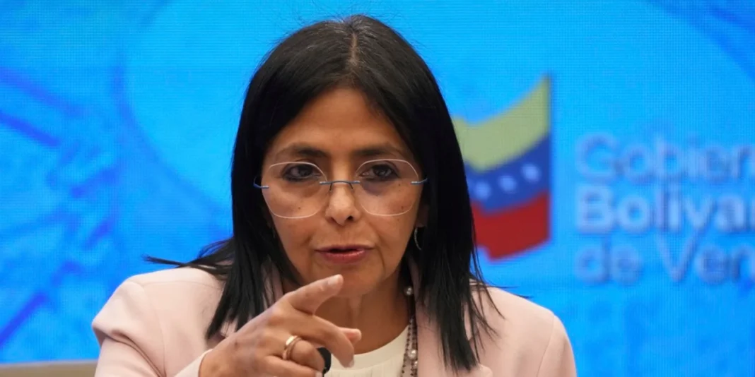 Βενεζουέλα: Το Ανώτατο Δικαστήριο όρισε προσωρινή πρόεδρο την αντιπρόεδρο του Μαδούρο, Ντέλσι Ροντρίγκεζ