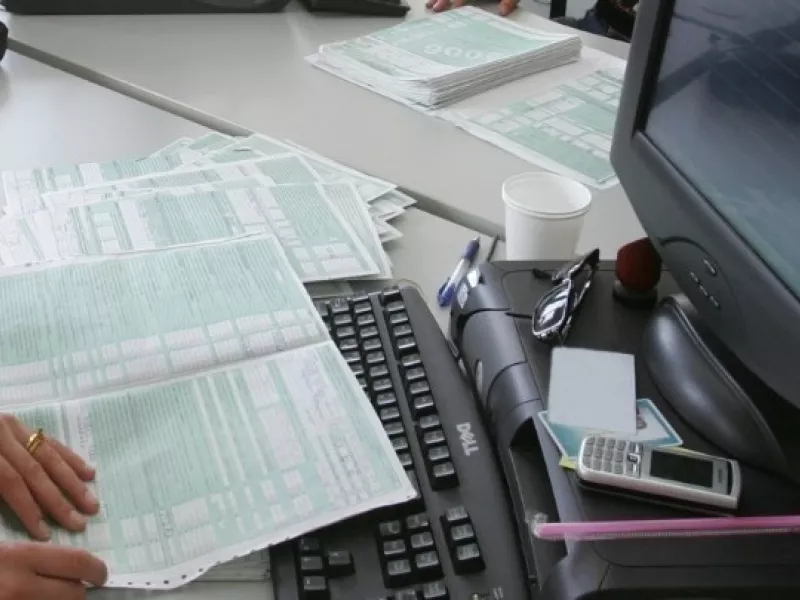 Ξεκινά η υποβολή των αιτήσεων μείωσης ΕΝΦΙΑ σε ασφαλισμένες κατοικίες φυσικών προσώπων για το 2026