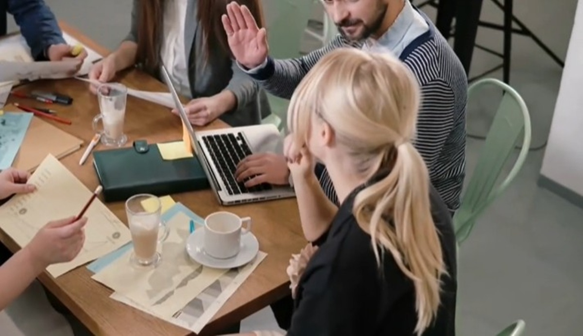 ΔΥΠΑ: Ξεκινά το πρόγραμμα για άνεργες μητέρες – Μέσω gov.gr οι αιτήσεις