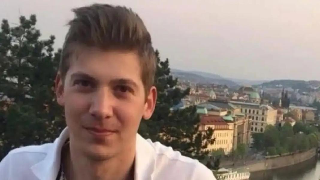 «Δεν πιστεύω ότι του έκαναν κακό, αλλά δεν αποκλείω τίποτα» – Τι λέει ο πατέρας του αγνοούμενου γιατρού στην Κρήτη