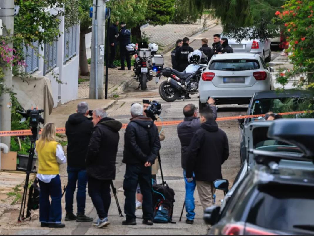 Πατροκτονία στη Γλυφάδα: Ποινική δίωξη για ανθρωποκτονία κατά του 46χρονου