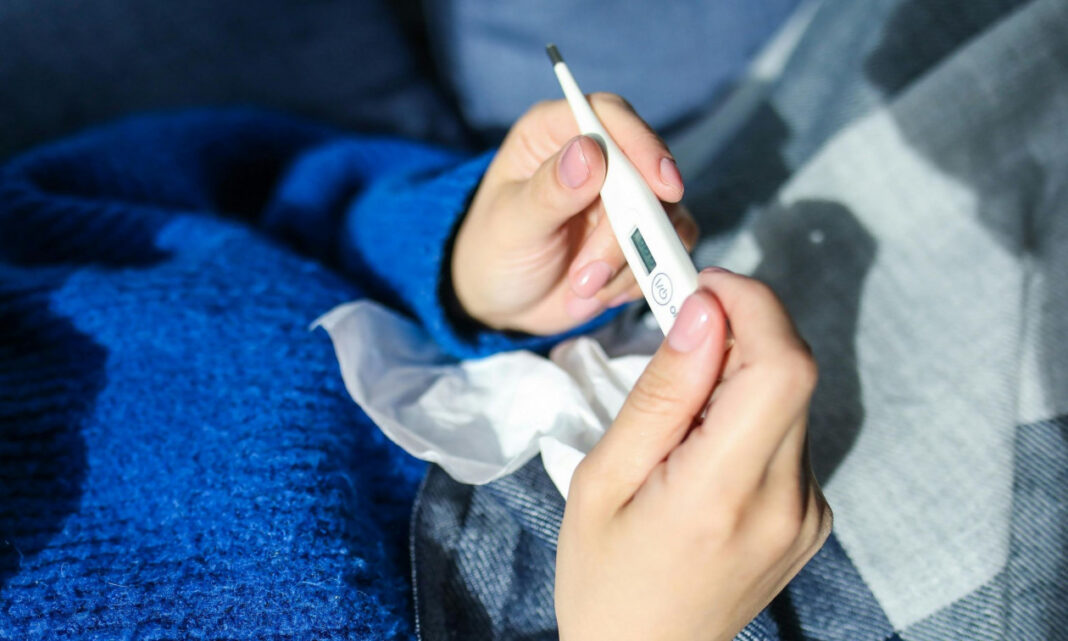 Γρίπη σε έξαρση: Τι κρίνει την πορεία της νόσου – Τι λέει κορυφαία πνευμονολόγος στο Creta24