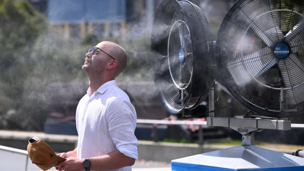 Κύμα καύσωνα πυροδοτεί πυρκαγιές στην Αυστραλία: Η Μελβούρνη κατέγραψε τη θερμότερη ημέρα των τελευταίων 17 ετών