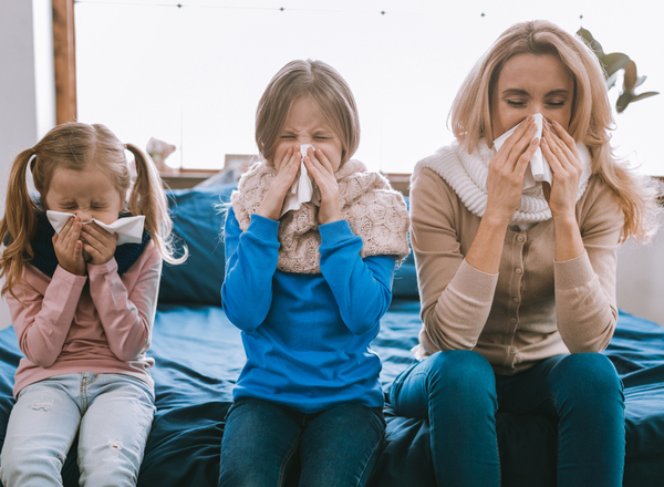 Γρίπη Κ: Αυξημένη μεταδοτικότητα, κίνδυνος επιπλοκών – Εμβολιασμό συστήνουν οι ειδικοί