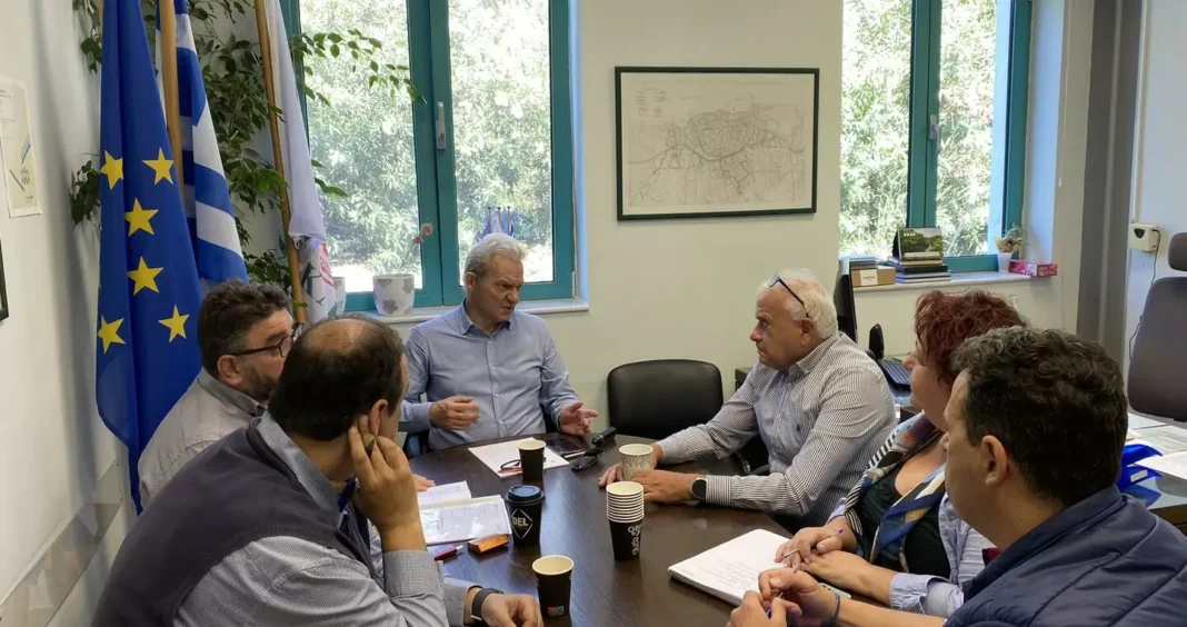 «Η μεγαλύτερη πόλη της Κρήτης δεν μπορεί να διψάσει»: Σχέδιο έκτακτης ανάγκης στο Ηράκλειο, αφαλατώσεις και νέα έργα ύδρευσης