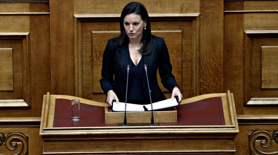 H Όλγα, η ρύθμιση για την συνεπιμέλεια και η απάντηση Φλωρίδη