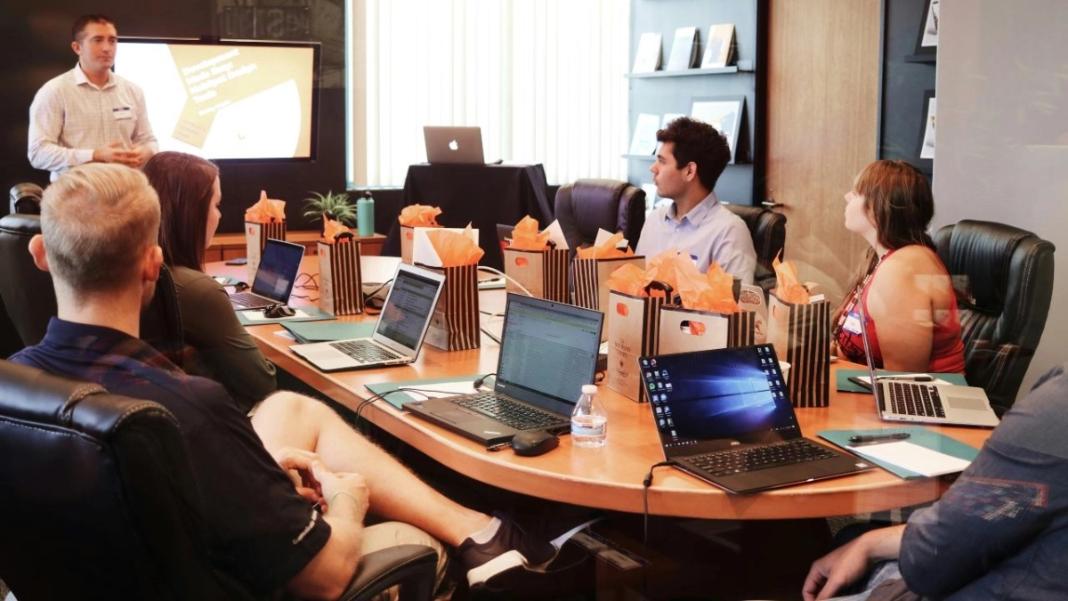 Κινεζική εταιρεία χαρίζει χρυσό και ταξίδι στην Ανταρκτική σε 18.000 υπαλλήλους της