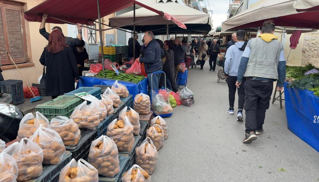 Διήμερο «λουκέτο» στις λαϊκές αγορές του Ηρακλείου και προειδοποιήσεις για απεργία επ’ αόριστον