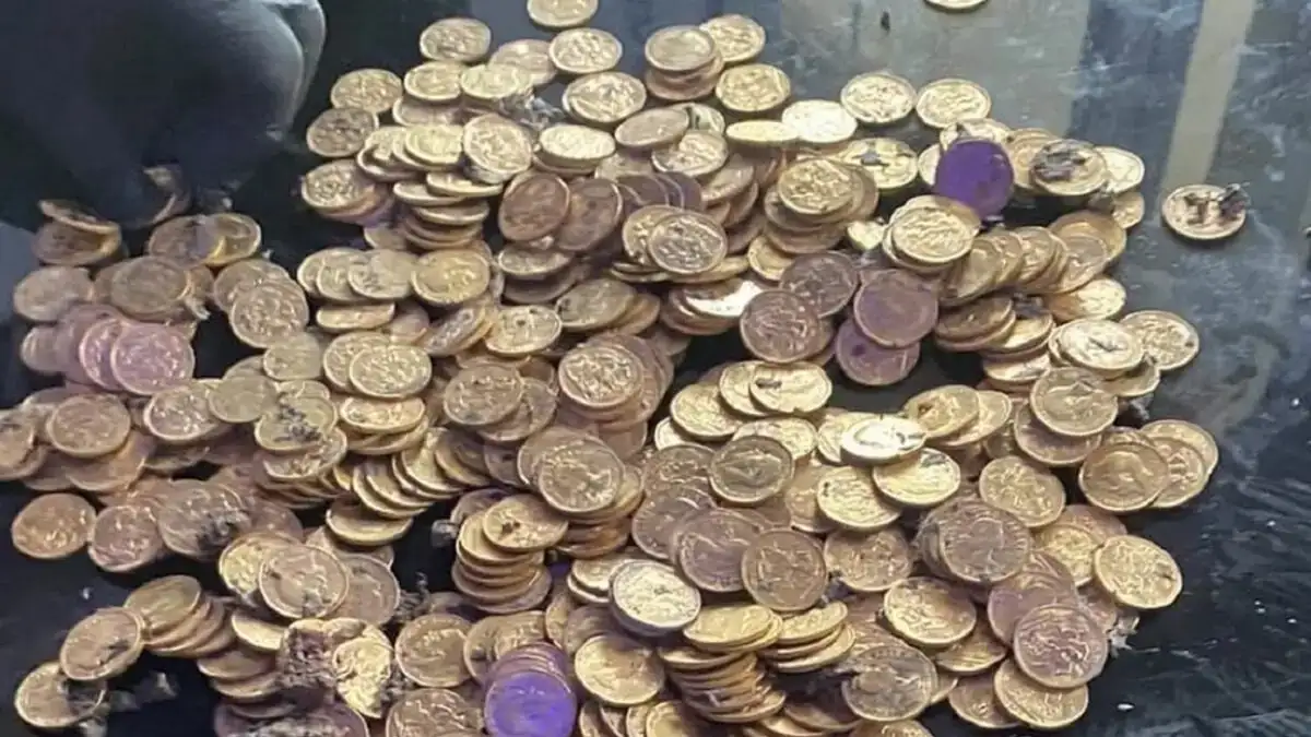 98χρονος έδωσε 370 χρυσές λίρες σε αγνώστους που του είπαν ότι δήθεν απήγαγαν τον γιο του