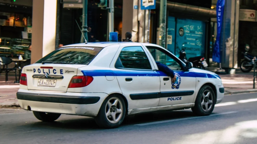 Ρόδος: Πατέρας μήνυσε τον 15χρονο γιο του για απειλές